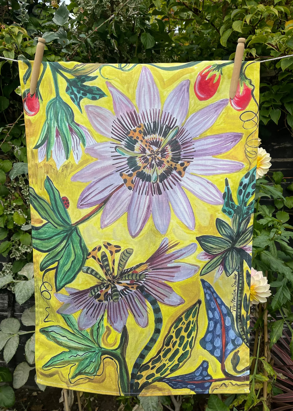 Pasionaria Yellow Tea Towel